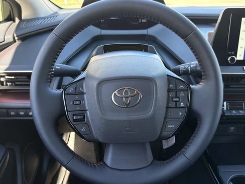 New 2026 Toyota Prius SE image 12