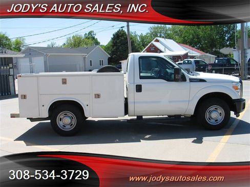 Used 2013 Ford F250 XL image 27