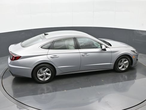 Certified 2023 Hyundai Sonata SE w/ Cargo Package FWD image 32