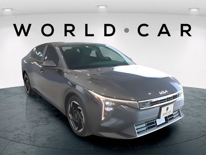 Certified 2025 Kia K4 EX