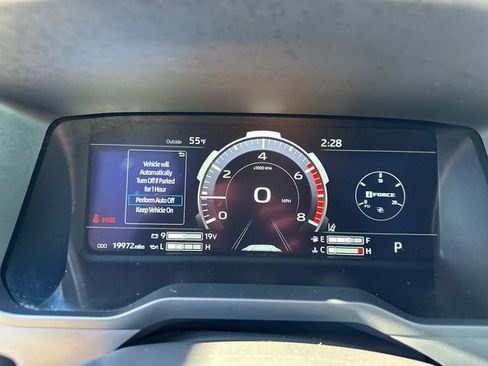 Used 2025 Toyota Tundra Limited w/ Power Package AWD/4WD image 39
