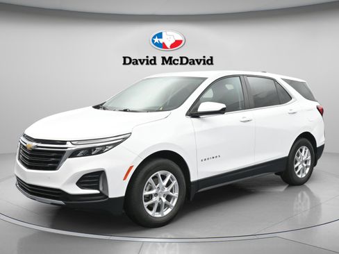 Used 2024 Chevrolet Equinox LT w/ LPO, Floor Liner Package FWD image 1