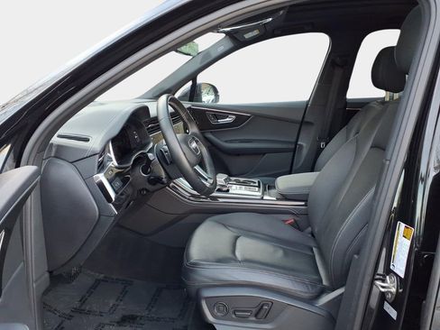 Used 2025 Audi Q7 3.0T Premium Plus image 9
