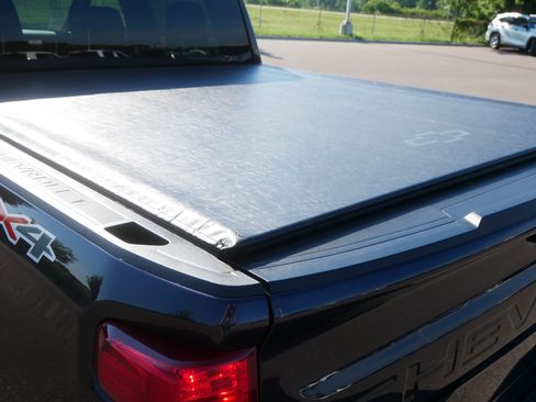 Used 2023 Chevrolet Silverado 1500 Custom AWD/4WD image 18