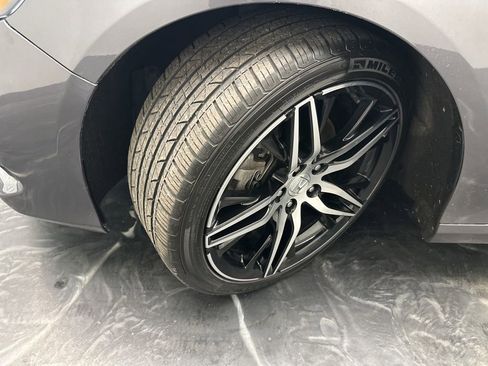 Used 2021 Honda Accord Touring image 30