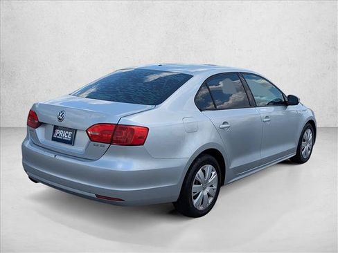 Used 2012 Volkswagen Jetta SE FWD image 5