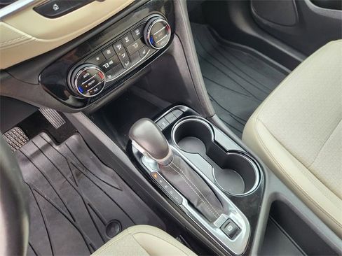 Used 2020 Buick Encore GX Select w/ Sport Touring Package image 19