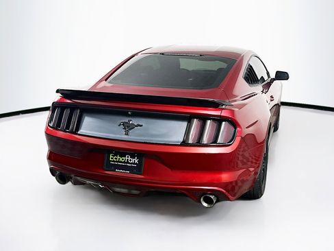 Used 2015 Ford Mustang Coupe image 9