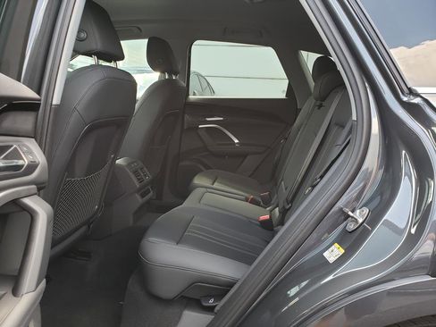 New 2025 Audi Q5 Premium image 7