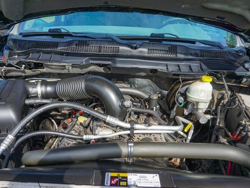 Used 2014 RAM 1500 Express w/ Black Ram 1500 Express Group image 37