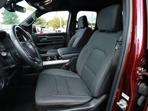 Used 2023 RAM 1500 Big Horn RWD image 24