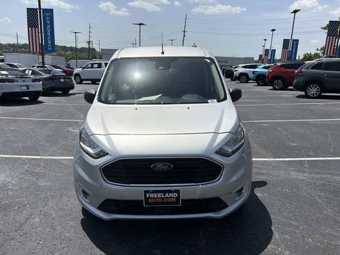 Used 2022 Ford Transit Connect XLT FWD image 8