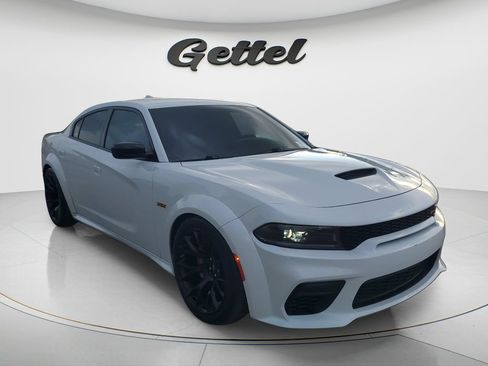Used 2023 Dodge Charger Scat Pack RWD image 3