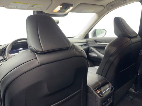 Used 2023 INFINITI QX60 Luxe w/ Performance Audio Package image 35