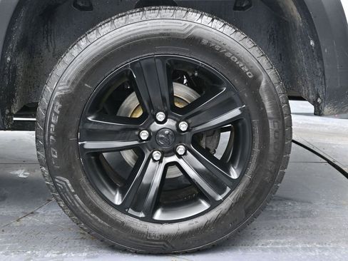 Used 2021 RAM 1500 Classic Warlock image 12