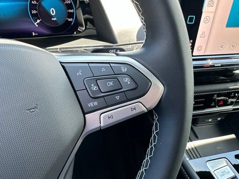 New 2026 Volkswagen Atlas Cross Sport SE AWD/4WD image 18