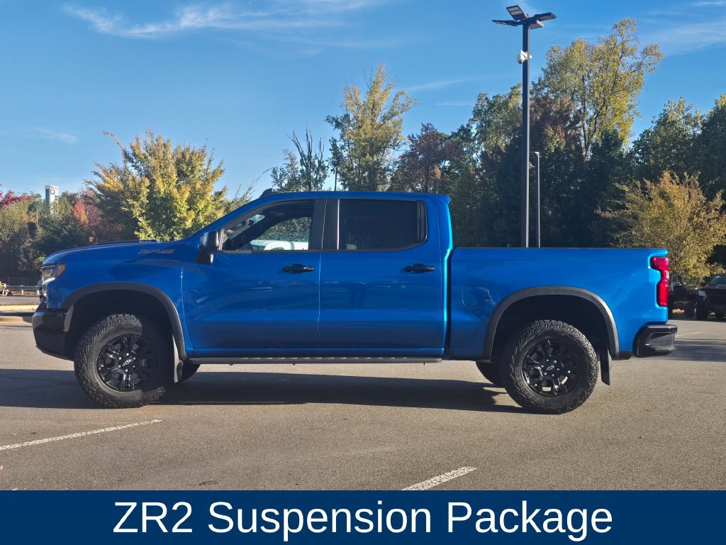 Used 2023 Chevrolet Silverado 1500 ZR2 w/ Technology Package AWD/4WD image 6