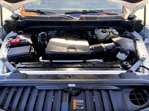 Used 2019 Chevrolet Silverado 1500 LT w/ Texas Edition image 30