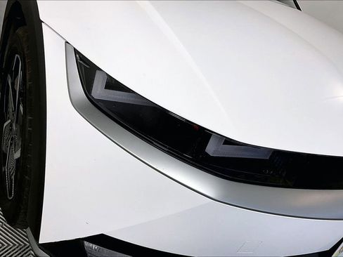 Used 2023 Hyundai Ioniq 5 SEL image 27