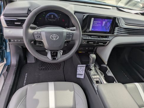 New 2026 Toyota Camry SE image 16