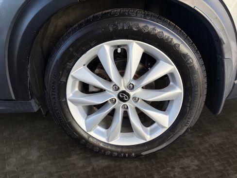 Used 2019 INFINITI QX50 Essential w/ Premium Heat Package image 37