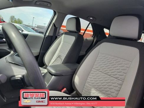 Used 2021 Chevrolet Equinox LS w/ LS Convenience Package image 17