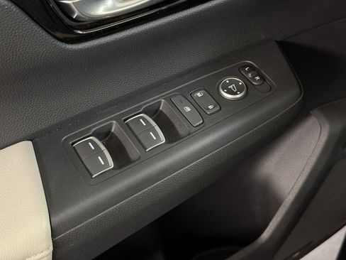 Certified 2025 Honda CR-V EX-L image 13