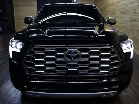 Used 2024 Toyota Sequoia Capstone image 7