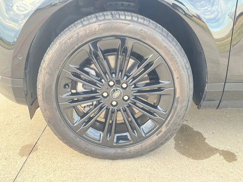 Used 2024 Land Rover Range Rover Evoque S image 32