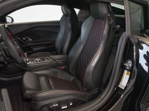 Used 2017 Audi R8 V10 AWD/4WD image 9