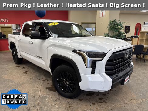 Used 2022 Toyota Tundra SR5 w/ SR5 Premium Package image 1