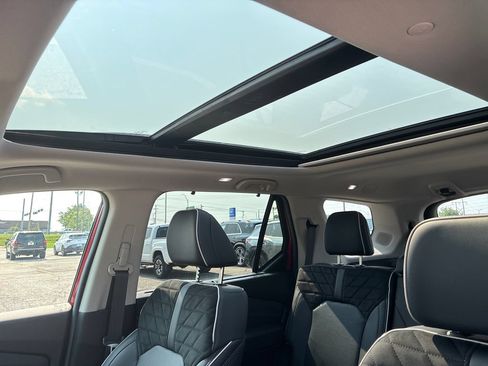 New 2026 Honda Pilot Elite image 17
