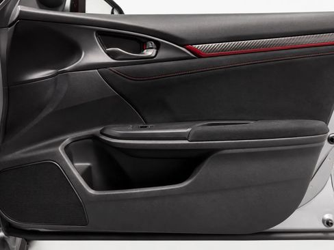 Used 2018 Honda Civic Type R image 25