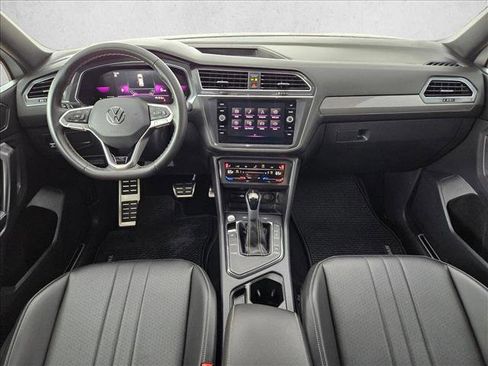 Used 2023 Volkswagen Tiguan SE R-Line FWD image 19