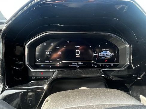 Used 2024 GMC Sierra 1500 SLT w/ SLT Premium Package image 14