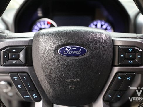 Used 2019 Ford Expedition Platinum image 24