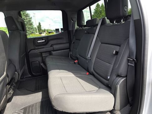 Used 2021 Chevrolet Silverado 1500 LT AWD/4WD image 20