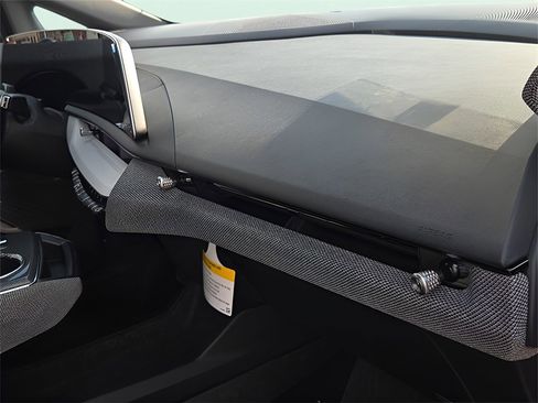 New 2025 Cadillac Optiq Sport 1 image 13