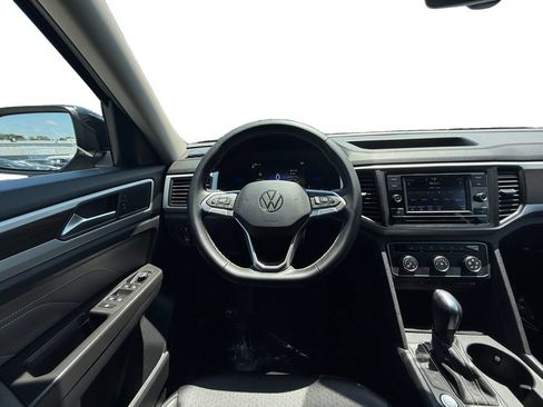 Used 2023 Volkswagen Atlas SE AWD/4WD image 12