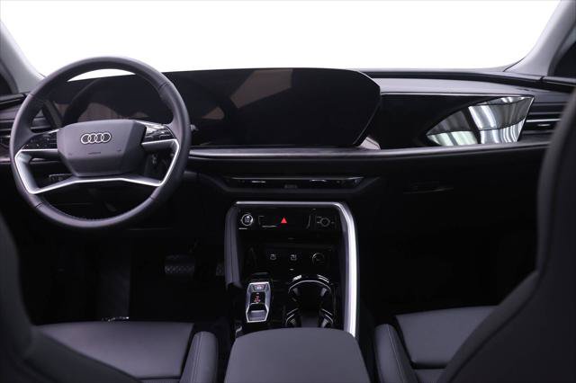 Certified 2025 Audi Q5 Premium AWD/4WD image 8