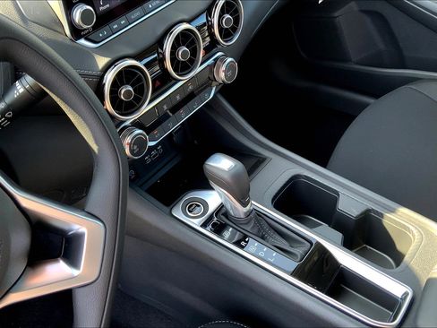 New 2025 Nissan Sentra SV w/ All-Weather Package image 8