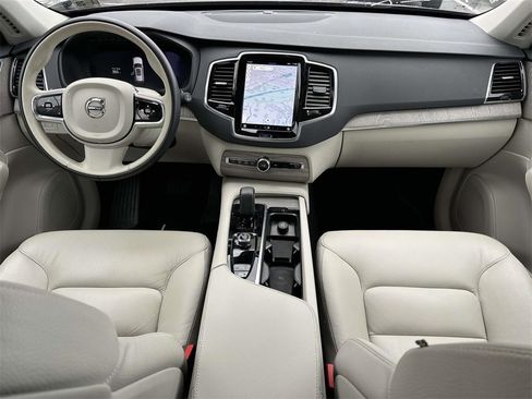 Used 2024 Volvo XC90 T8 Plus image 8