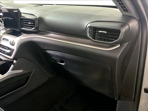 Used 2023 Ford Explorer XLT w/ Equipment Group 202A image 16