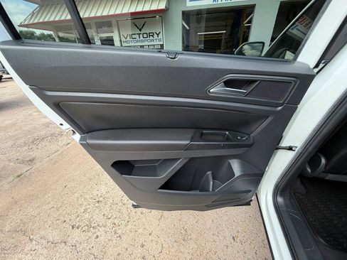 Used 2019 Volkswagen Atlas SE FWD image 21
