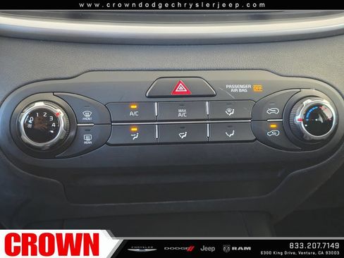 Used 2017 Kia Sorento FWD image 12