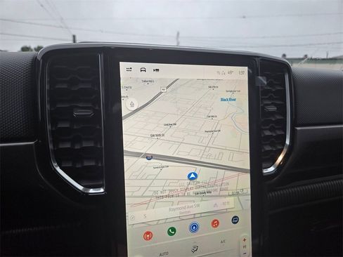 New 2025 Ford Ranger XLT w/ Equipment Group 301A High image 15