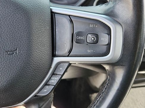 Used 2024 RAM 3500 Big Horn image 23