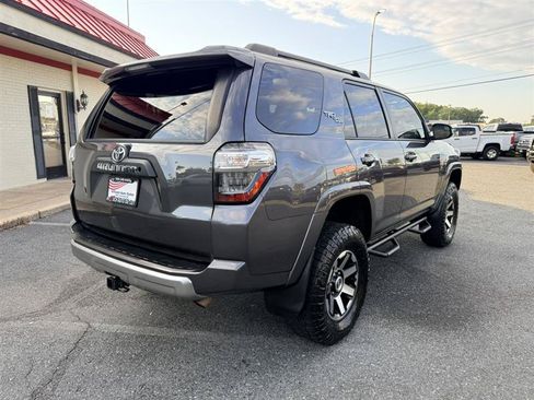 Used 2021 Toyota 4Runner TRD Off-Road AWD/4WD image 5