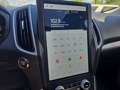Certified 2023 Ford Edge SEL w/ Convenience Package AWD/4WD image 18