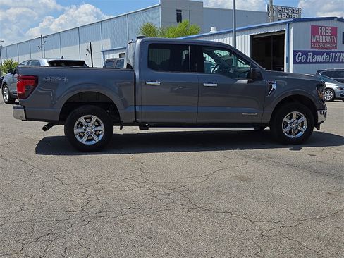 Used 2024 Ford F150 XLT w/ Mobile Office Package image 6